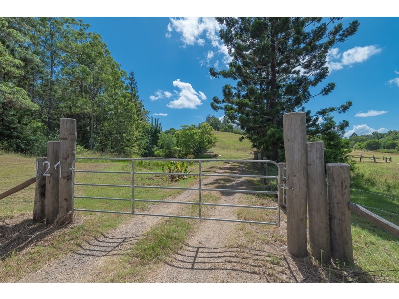 127 Jubilee Road, Carters Ridge QLD 4563