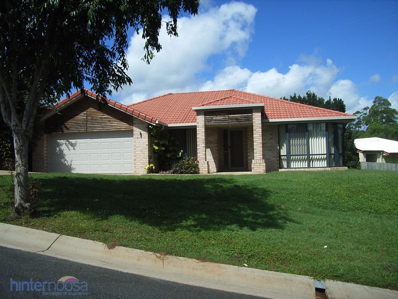 2 Kensington Drive, Cooroy QLD 4563