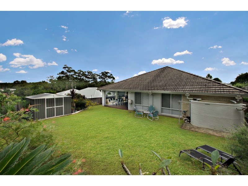 10 Kensington Drive, Cooroy QLD 4563