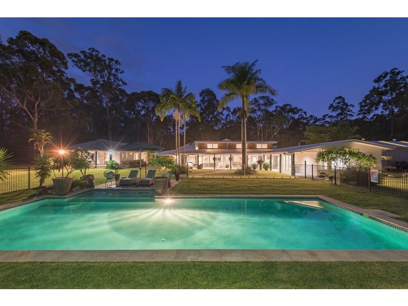 19 Kingsgate Drive, Tinbeerwah QLD 4563