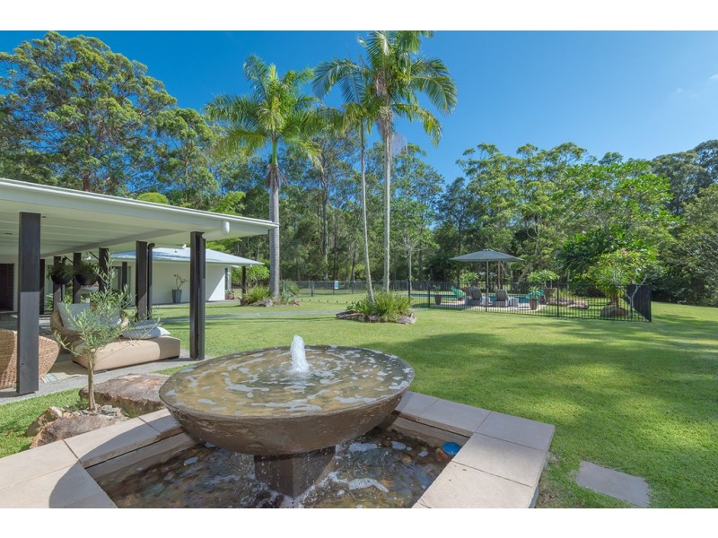 19 Kingsgate Drive, Tinbeerwah QLD 4563