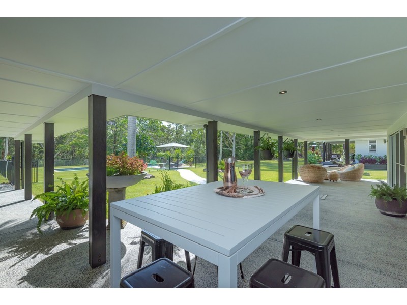 19 Kingsgate Drive, Tinbeerwah QLD 4563