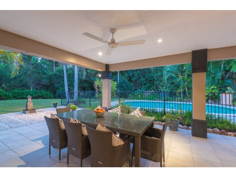 26 Kingsgate Drive, Tinbeerwah QLD 4563