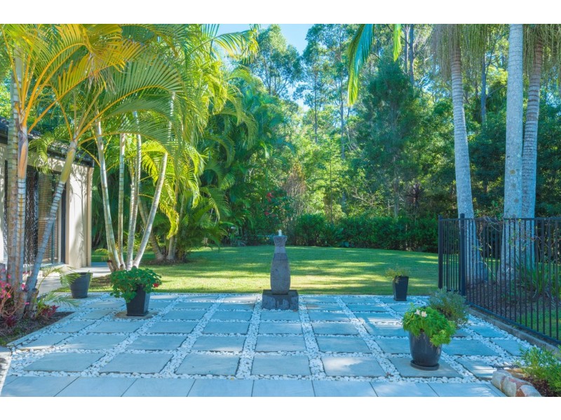 26 Kingsgate Drive, Tinbeerwah QLD 4563