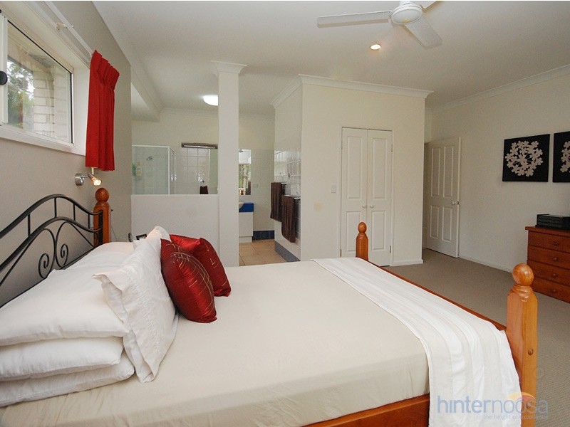 34 Kingsgate Drive, Tinbeerwah QLD 4563