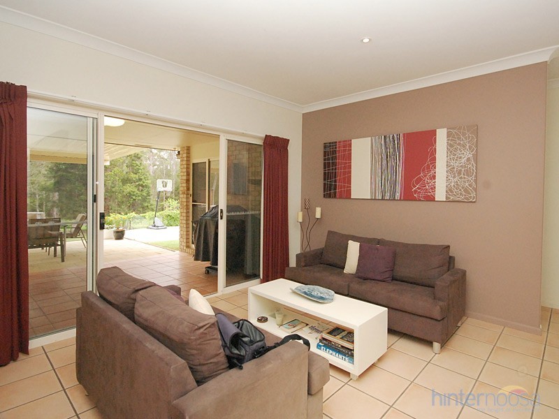 34 Kingsgate Drive, Tinbeerwah QLD 4563