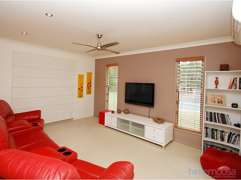 34 Kingsgate Drive, Tinbeerwah QLD 4563
