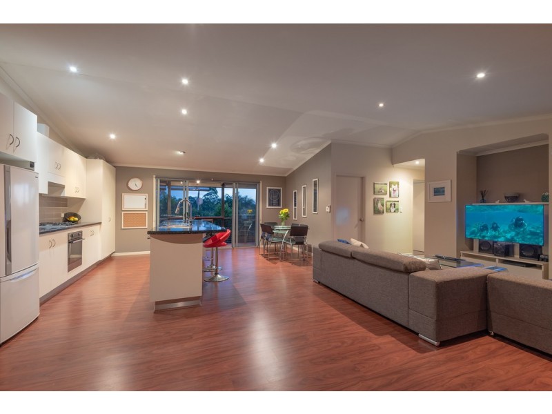 36 Lake Macdonald Drive, Cooroy QLD 4563