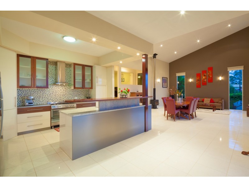 2 Leatherwood Ln, Cooroy QLD 4563