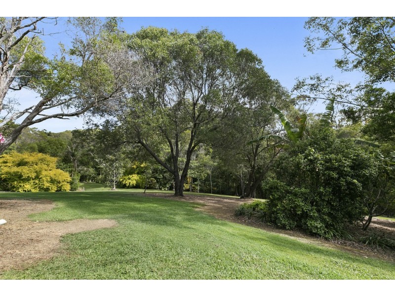 5 Leatherwood Lane, Black Mountain QLD 4563