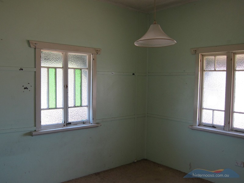 77 Maple St, Cooroy QLD 4563