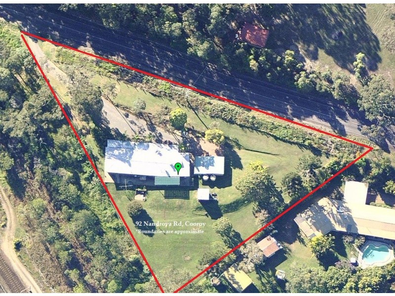 92 Nandroya Rd, Cooroy QLD 4563