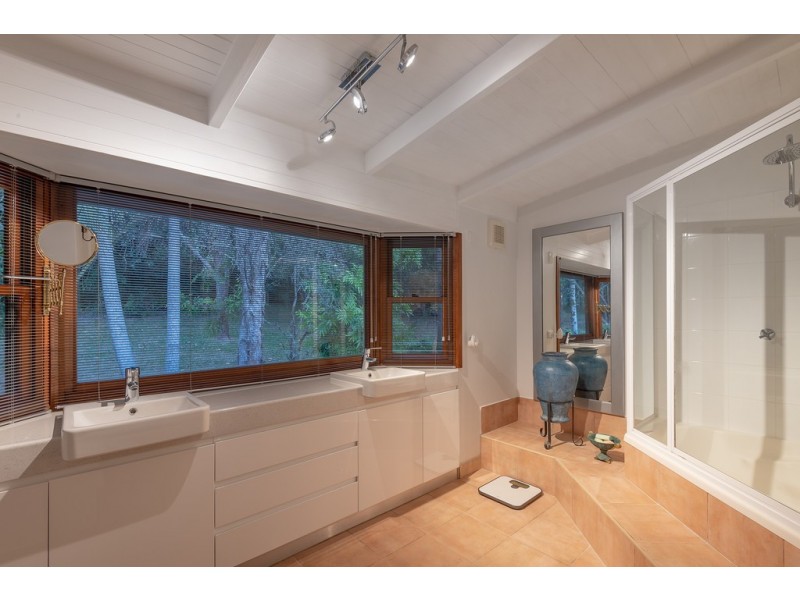 163 Nandroya Road, Cooroy QLD 4563