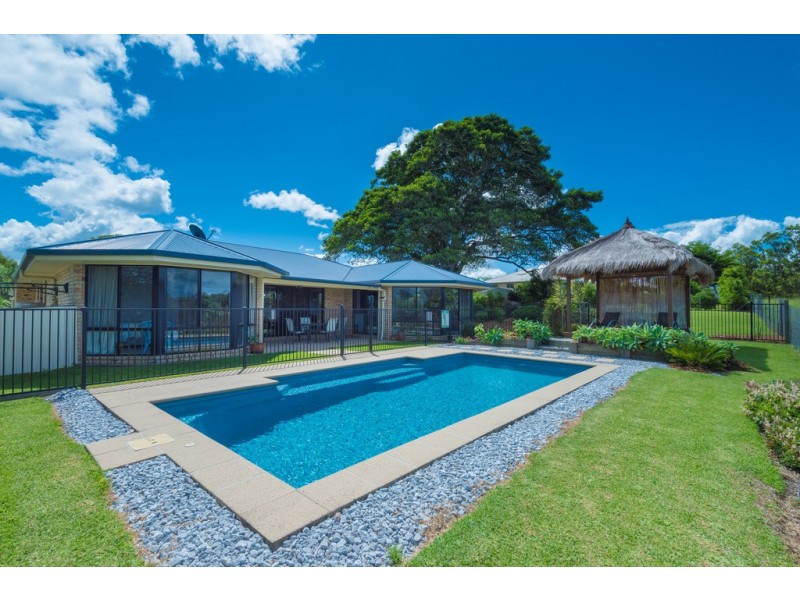 8 Northeden Court, Cooroy QLD 4563