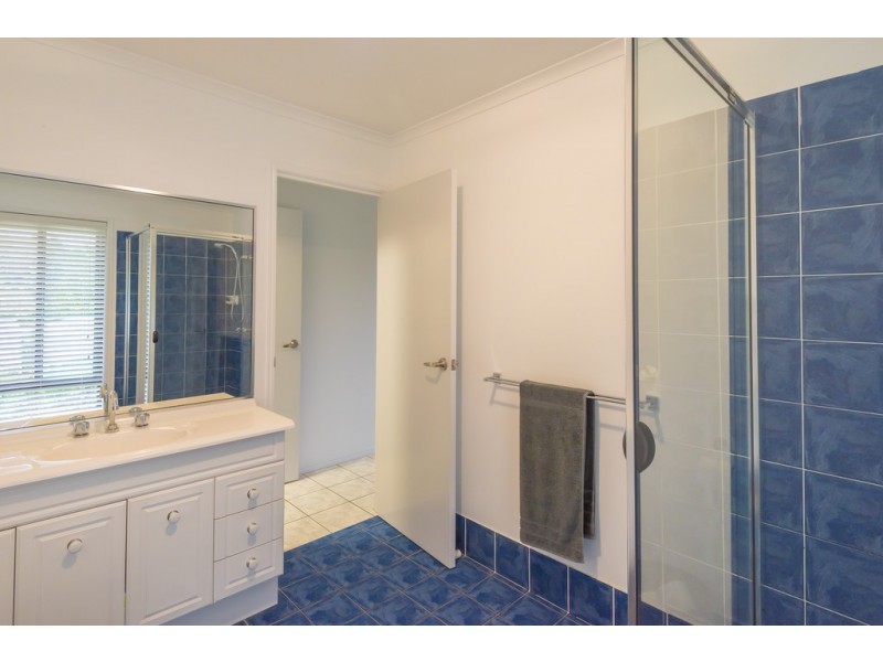 8 Northeden Court, Cooroy QLD 4563