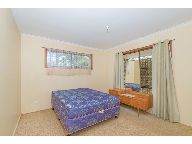 24 Oak Street, Cooroy QLD 4563