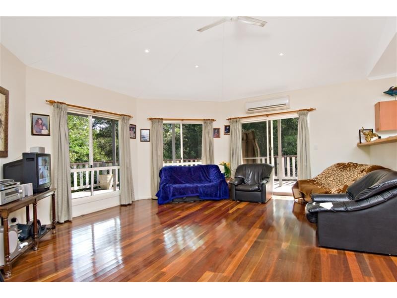 195 Old Ceylon Rd, Cooroy QLD 4563