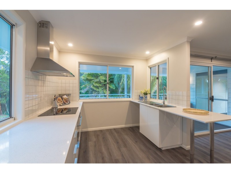 3 Pacific View Drive, Tinbeerwah QLD 4563