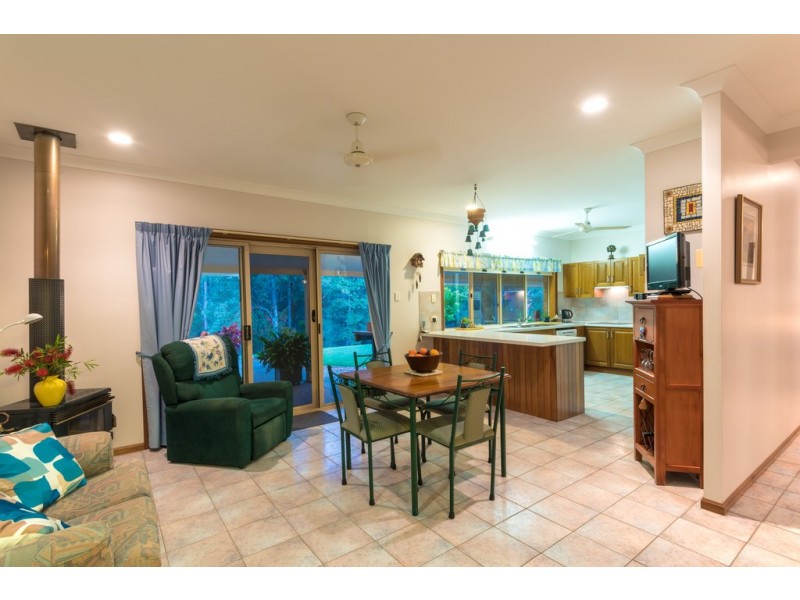 45 Patterson Drive, Tinbeerwah QLD 4563