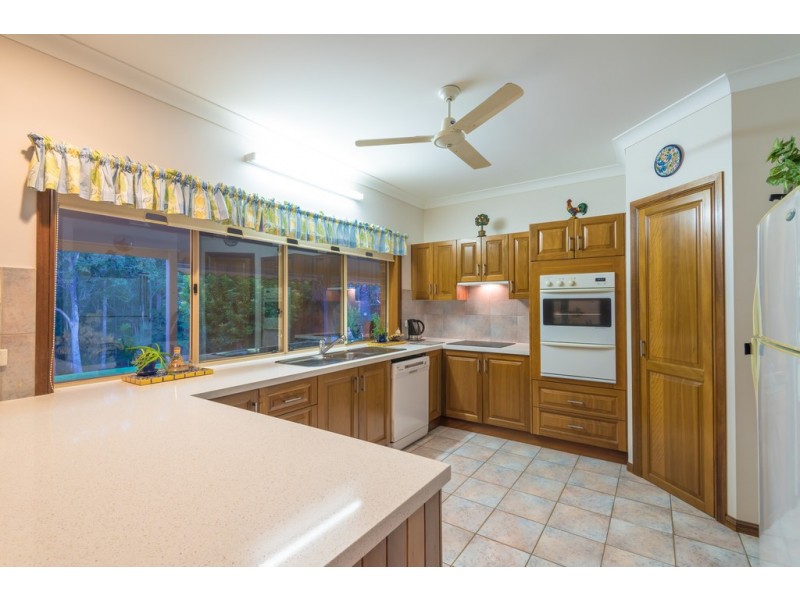 45 Patterson Drive, Tinbeerwah QLD 4563