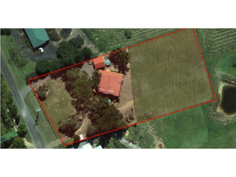 18 Pine Tree Drive, Lake Macdonald QLD 4563