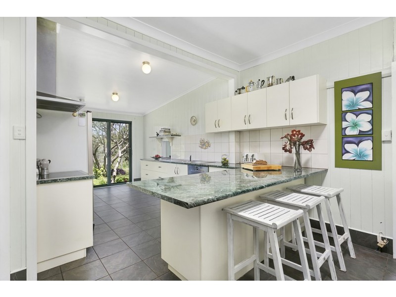 237 Poulsen Rd, Carters Ridge QLD 4563