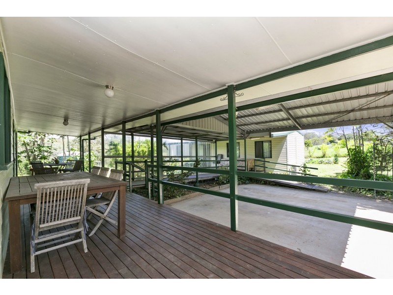 237 Poulsen Rd, Carters Ridge QLD 4563