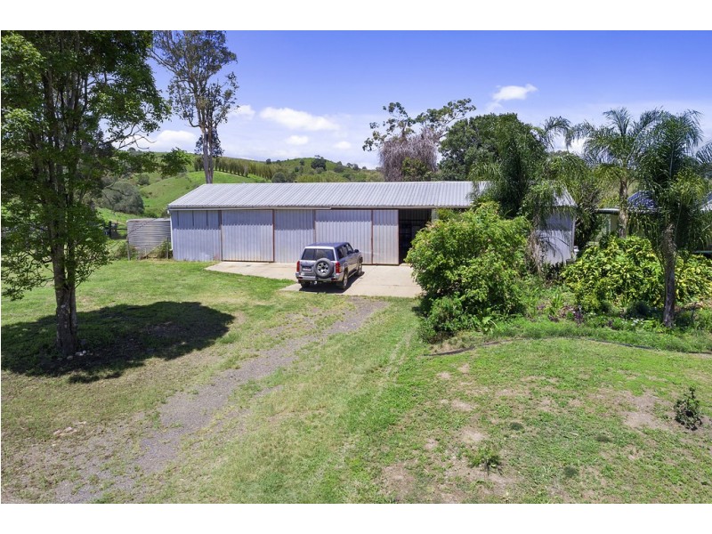237 Poulsen Rd, Carters Ridge QLD 4563