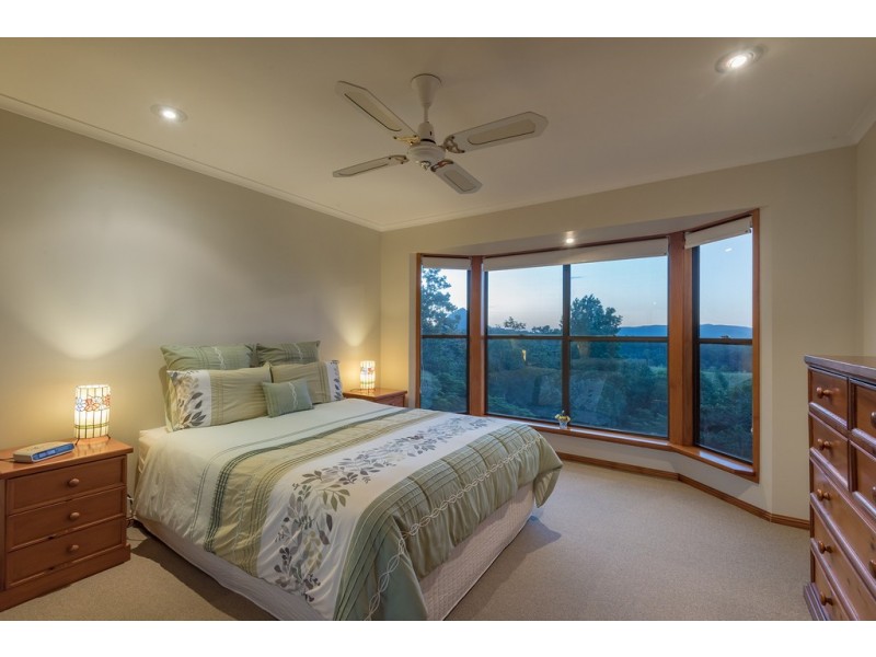 25 Quail Lane, Black Mountain QLD 4563