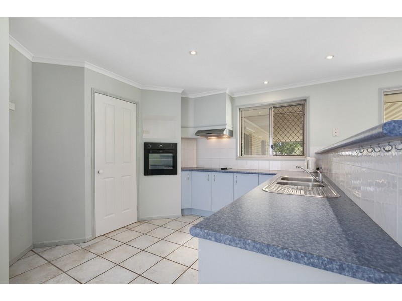 11 Rosewood Lane, Black Mountain QLD 4563