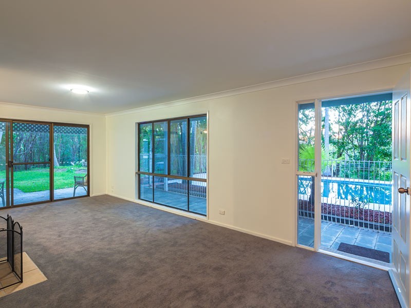 9 Smiths Road, Tinbeerwah QLD 4563