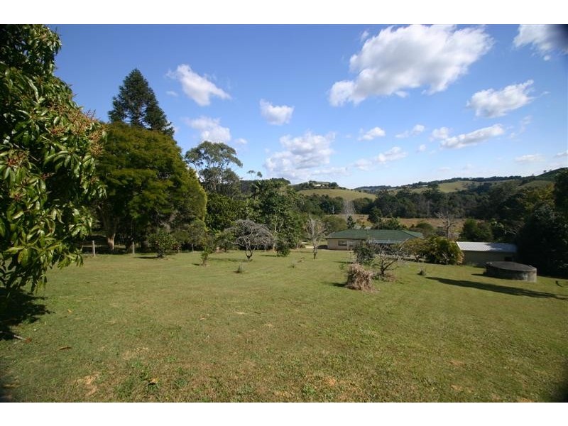1 Springfield Circ, Cooroy QLD 4563