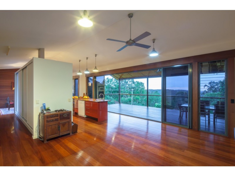 393 Sunrise Rd, Tinbeerwah QLD 4563