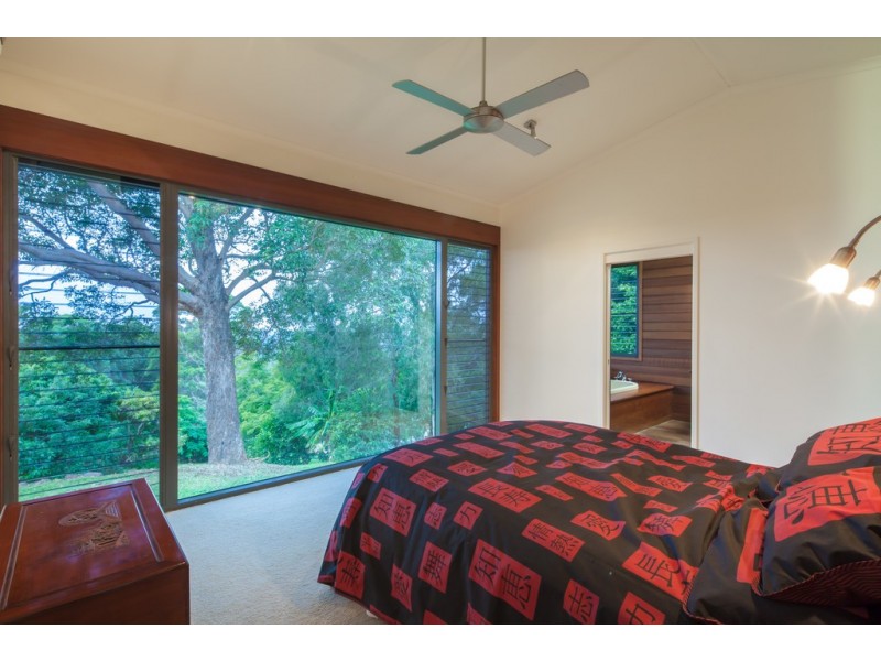 393 Sunrise Rd, Tinbeerwah QLD 4563