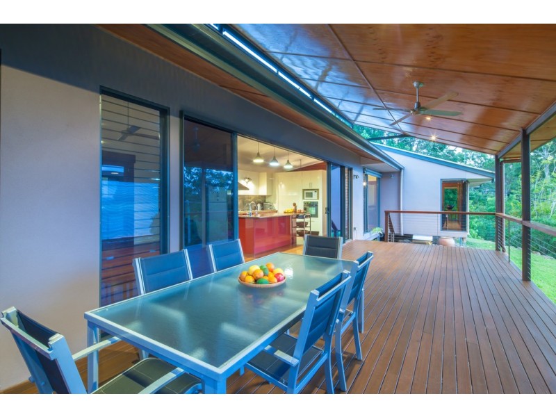 393 Sunrise Rd, Tinbeerwah QLD 4563