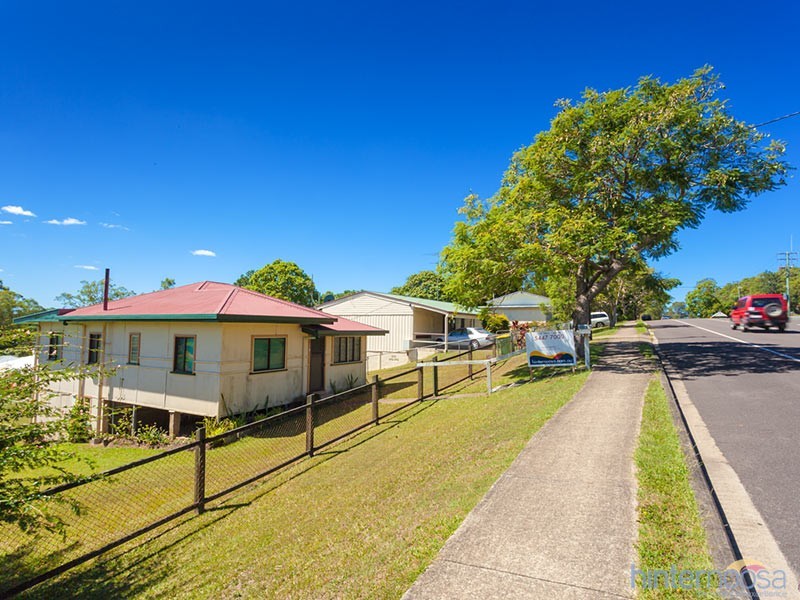 37 Tewantin Road, Cooroy QLD 4563