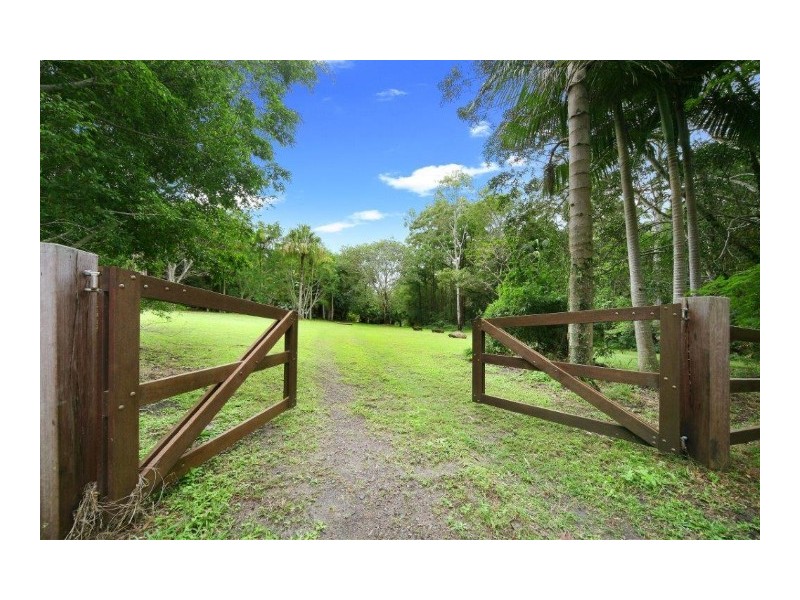 61 Tinbeerwah Rd, Tinbeerwah QLD 4563