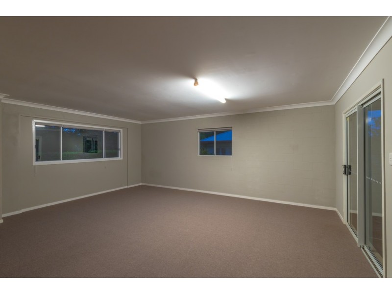 27 Topaz Street, Cooroy QLD 4563