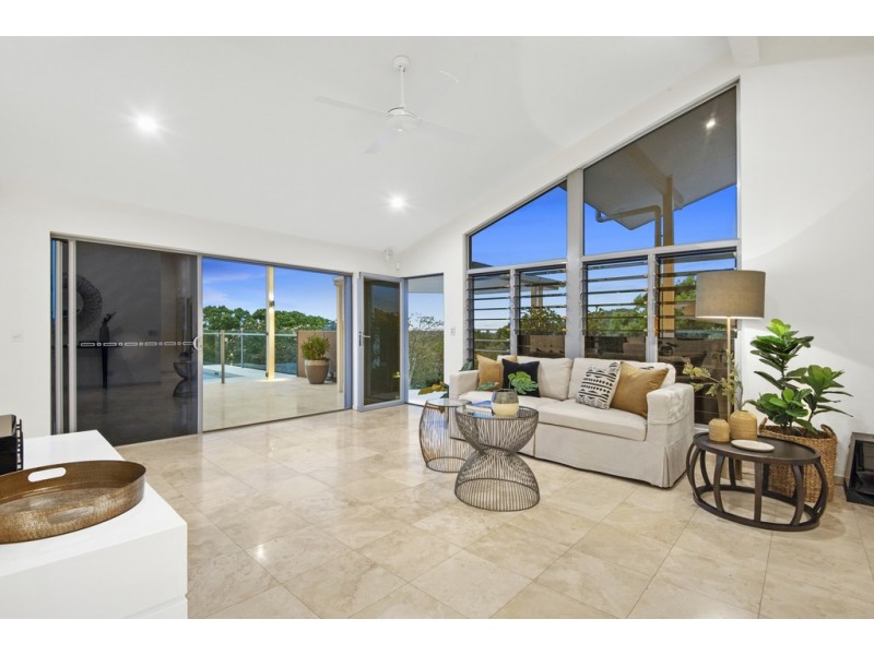 36 Tunba Ct, Cooroy Mountain QLD 4563