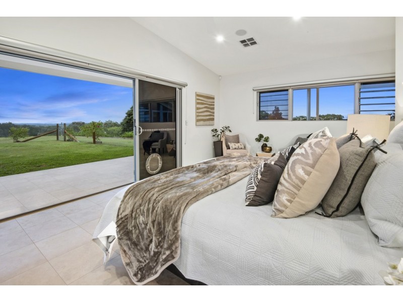 36 Tunba Ct, Cooroy Mountain QLD 4563