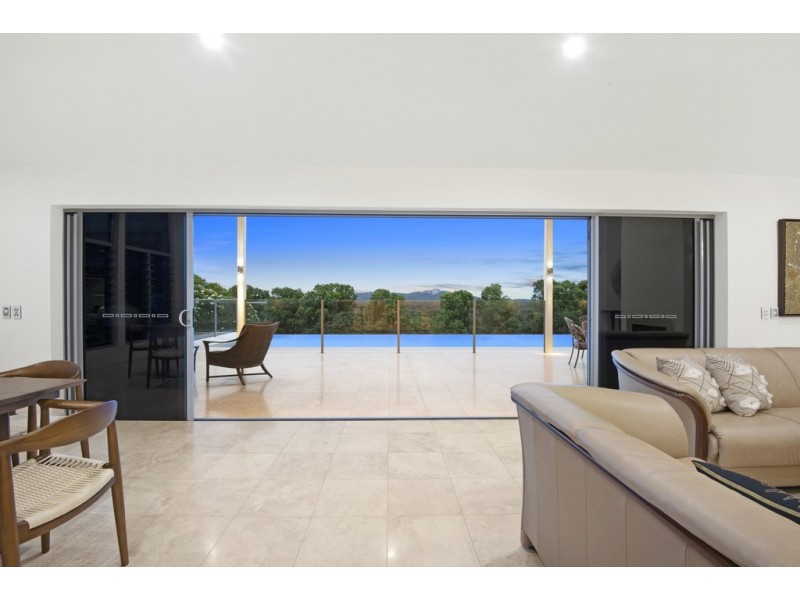 36 Tunba Ct, Cooroy Mountain QLD 4563