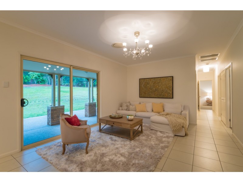 2 Vines Ct, Tinbeerwah QLD 4563