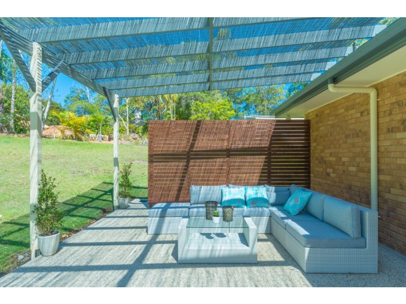 2 Vines Ct, Tinbeerwah QLD 4563