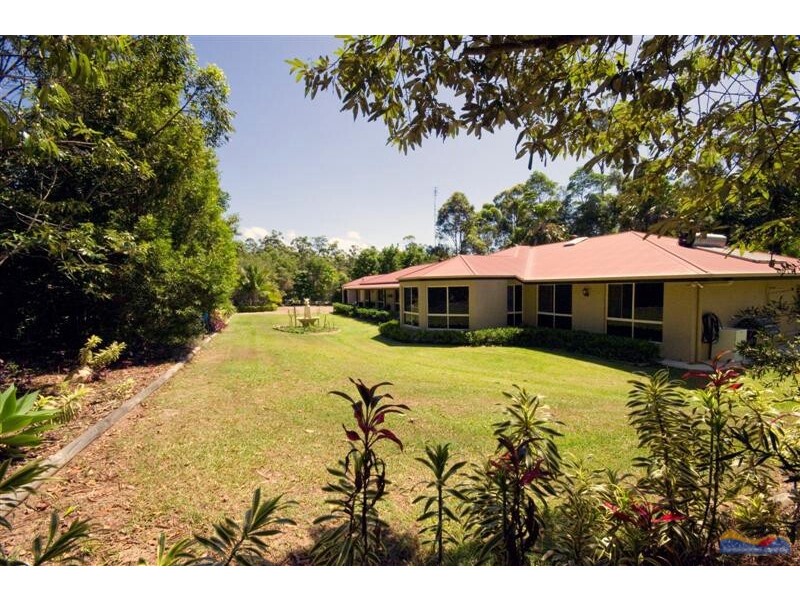 3 Vines Ct, Tinbeerwah QLD 4563