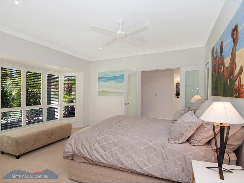 15 Vines Ct, Tinbeerwah QLD 4563