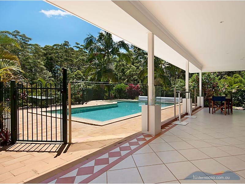 15 Vines Ct, Tinbeerwah QLD 4563