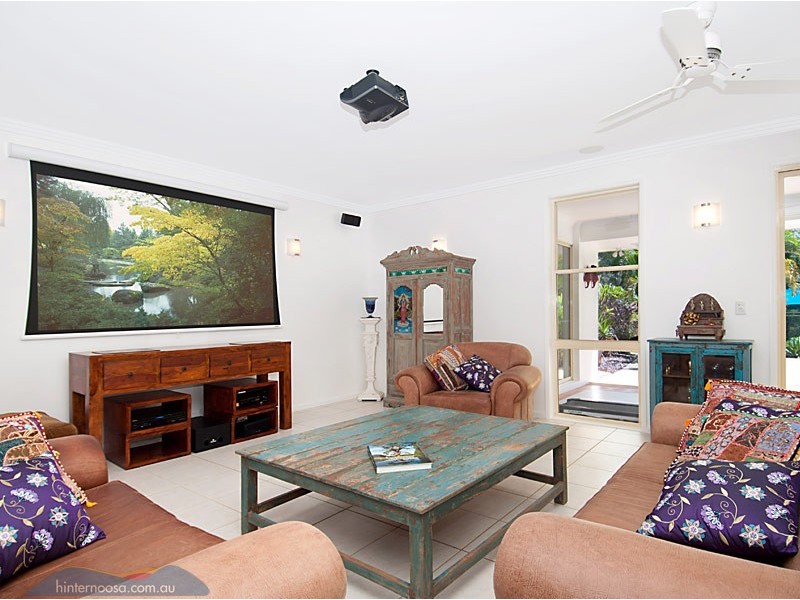 15 Vines Ct, Tinbeerwah QLD 4563