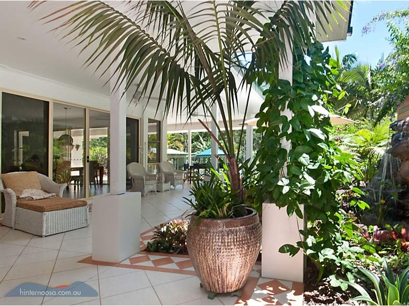 15 Vines Ct, Tinbeerwah QLD 4563