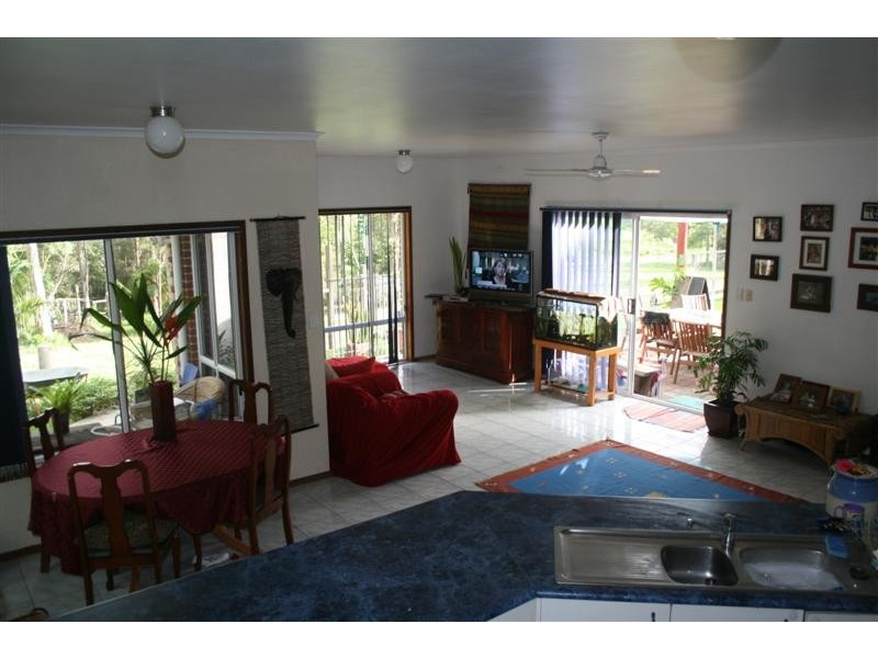31 Wallaby Lane, Tinbeerwah QLD 4563