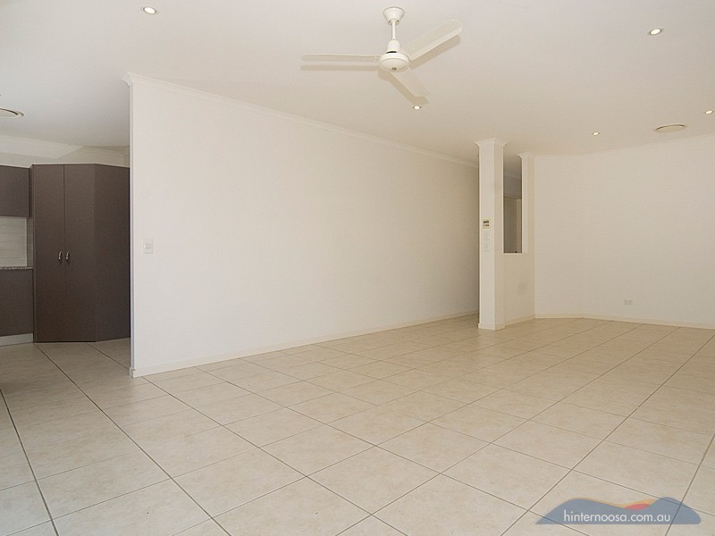 U1, 13-15 Wattle St, Cooroy QLD 4563